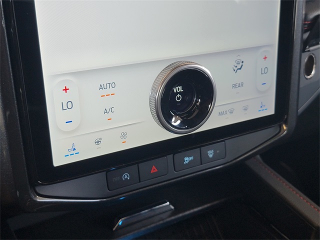 Vehicle image 20 of 30