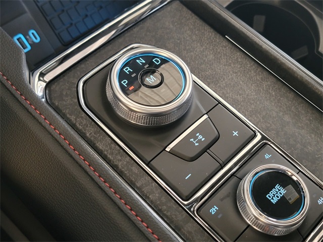 Vehicle image 22 of 30