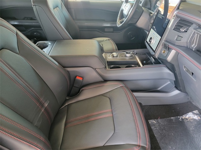 Vehicle image 15 of 30