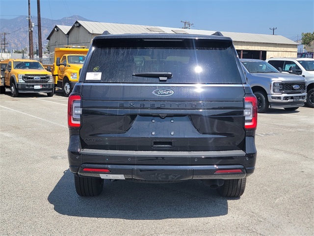 Vehicle image 5 of 30