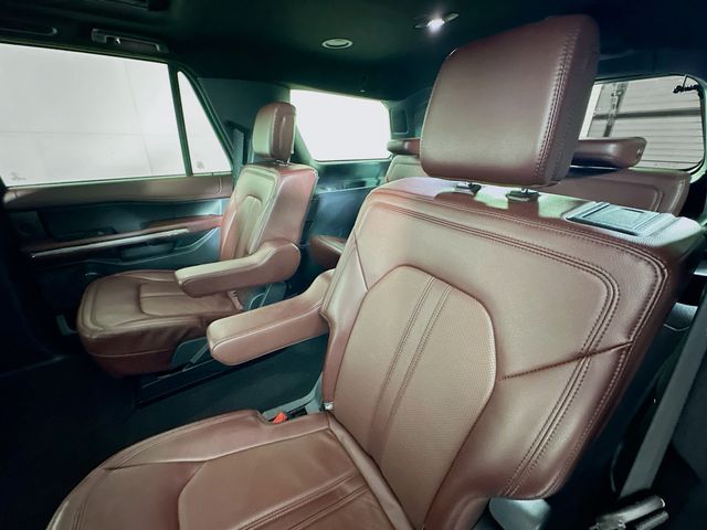 2024 Ford Expedition Limited Image 12 of 34