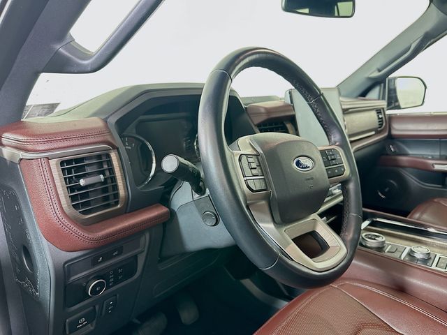 2024 Ford Expedition Limited Image 19 of 34