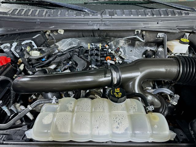 2024 Ford Expedition Limited Image 9 of 34