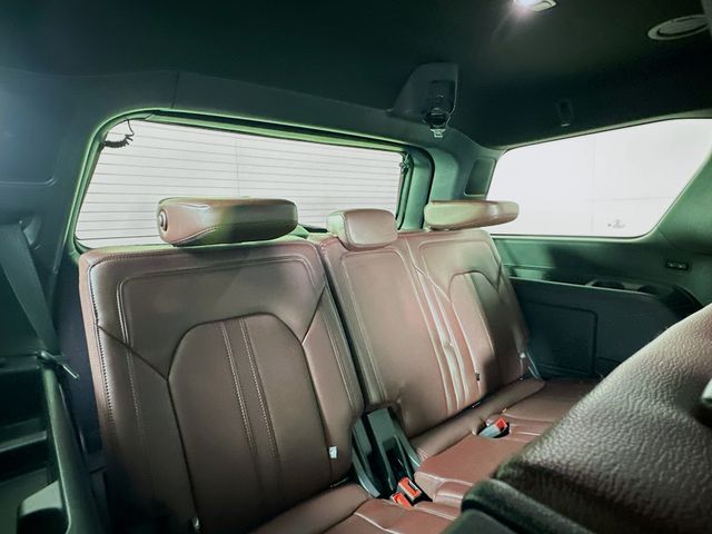 2024 Ford Expedition Limited Image 13 of 34