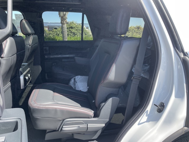 Vehicle image 20 of 29