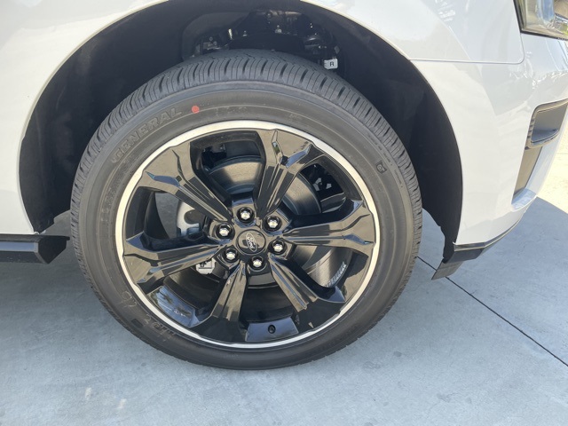 Vehicle image 29 of 29