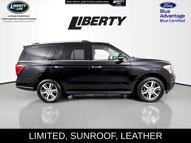 2024 Ford Expedition Limited Image 4 of 37