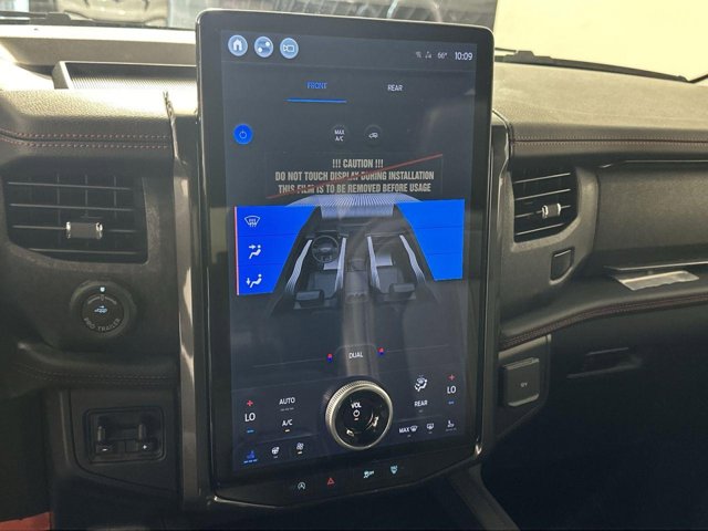 Vehicle image 22 of 36