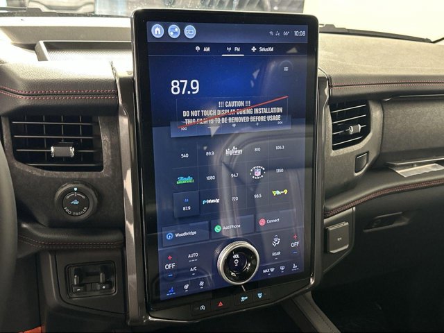 Vehicle image 19 of 36