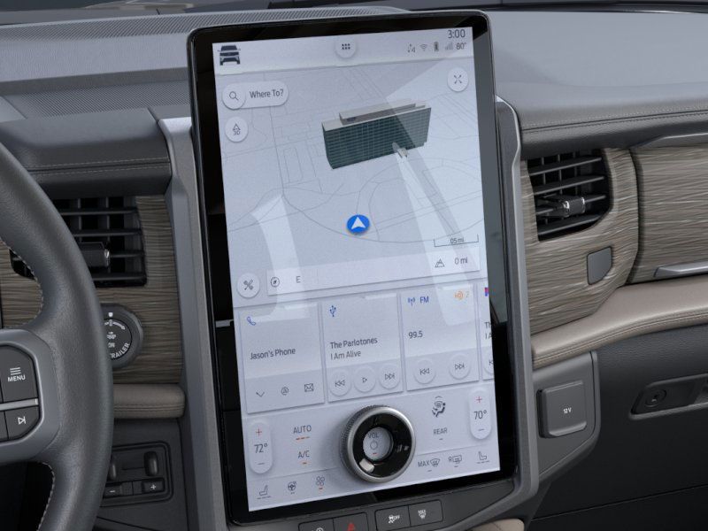 Vehicle image 14 of 23