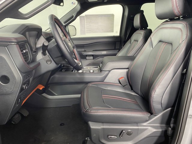Vehicle image 11 of 20