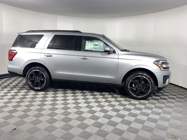 Vehicle image 7 of 20