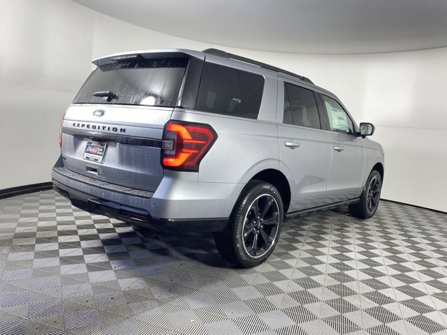 Vehicle image 6 of 20