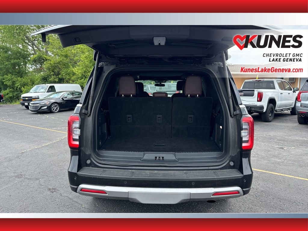 Vehicle image 9 of 55