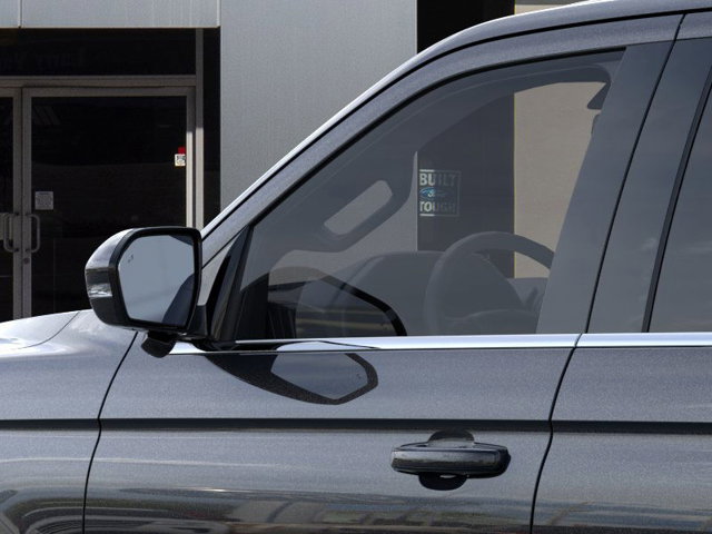 Vehicle image 20 of 23