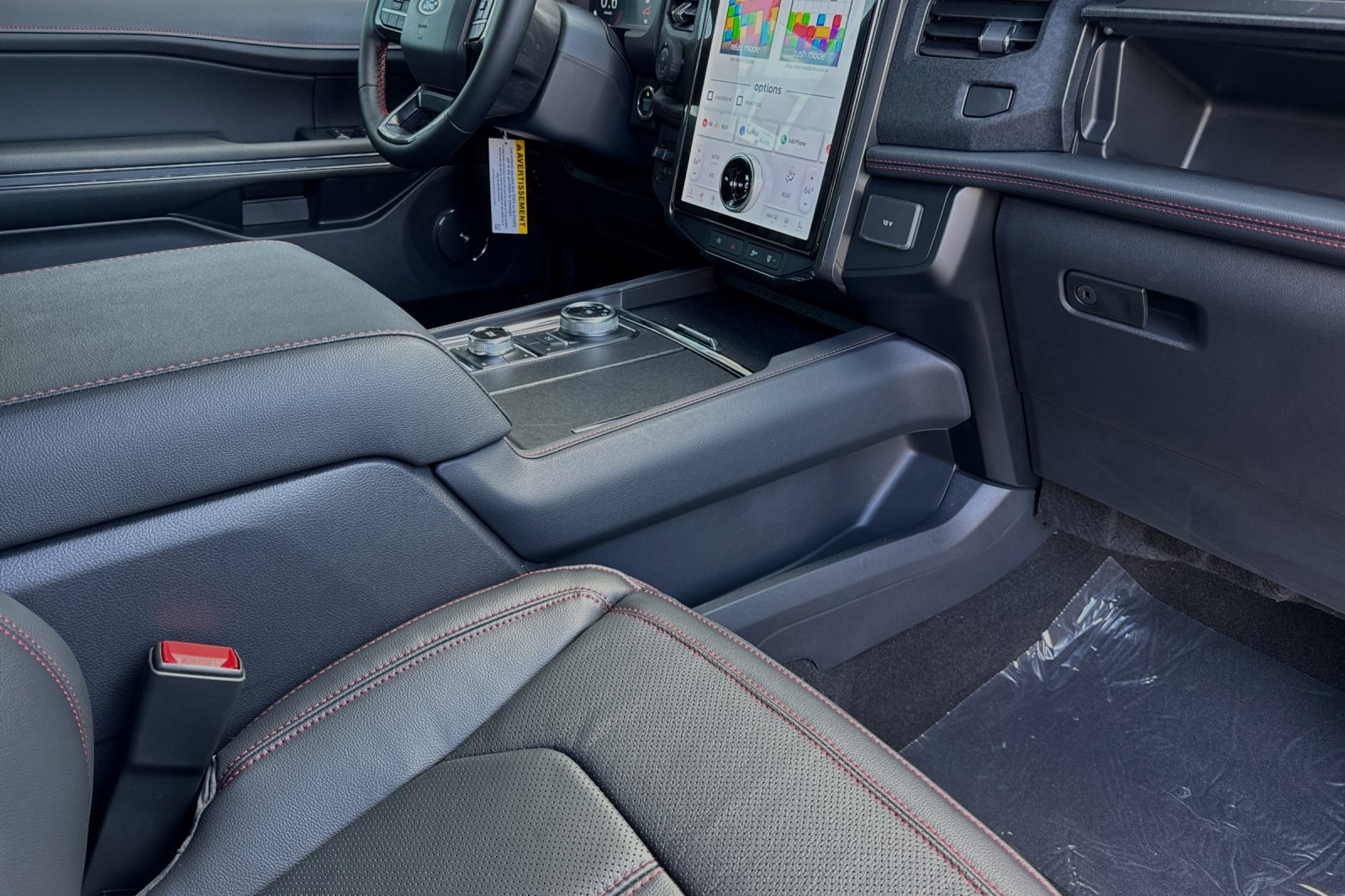Vehicle image 13 of 22