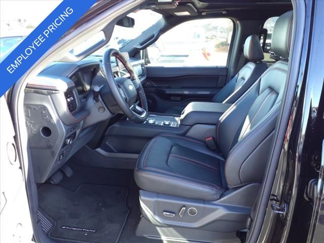 Vehicle image 10 of 15