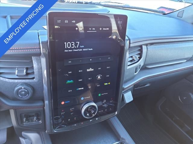 Vehicle image 12 of 15