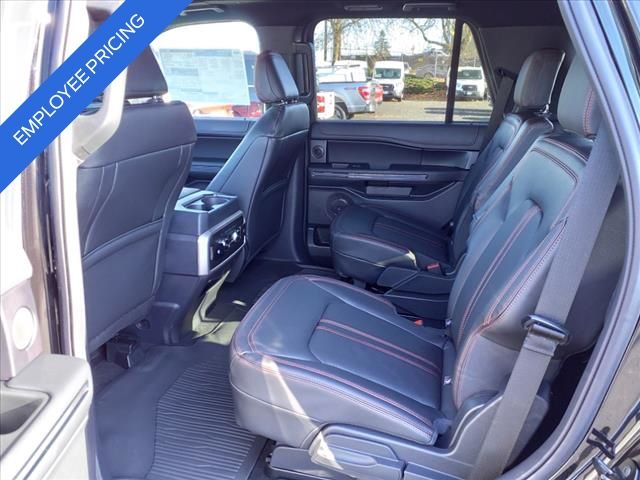 Vehicle image 8 of 15