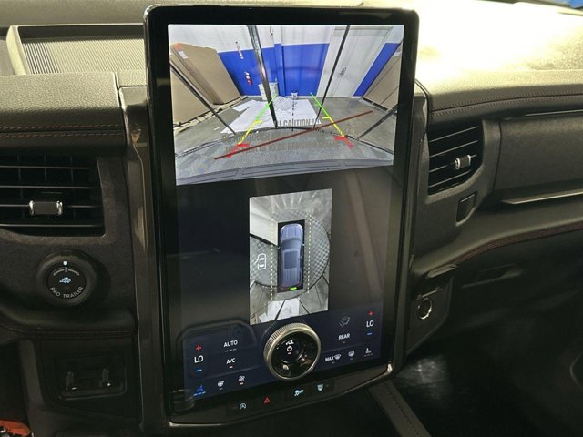 Vehicle image 21 of 37