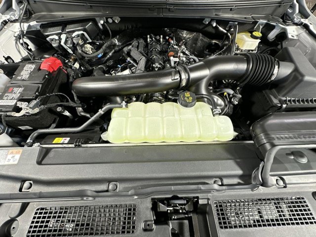 Vehicle image 36 of 37