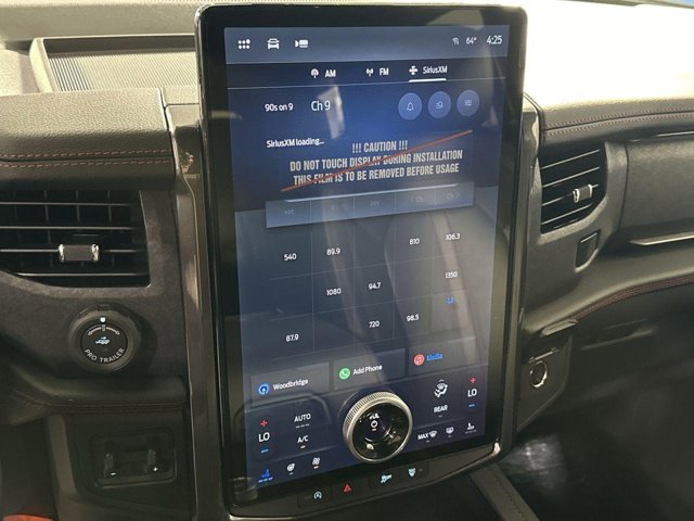 Vehicle image 20 of 37