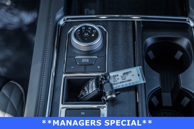 Vehicle image 24 of 40