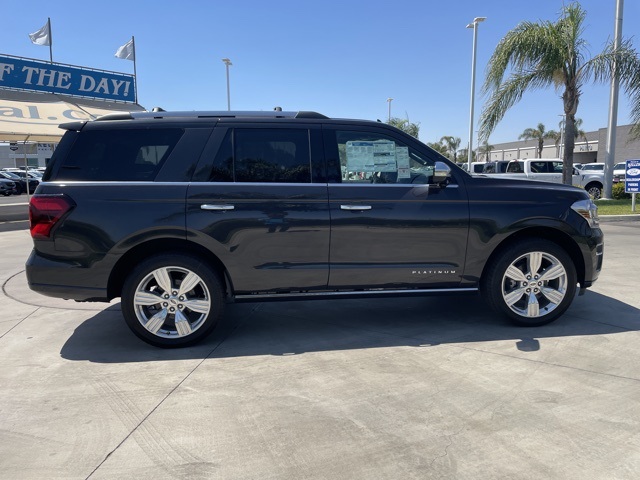 Vehicle image 5 of 28