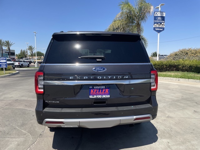 Vehicle image 6 of 28