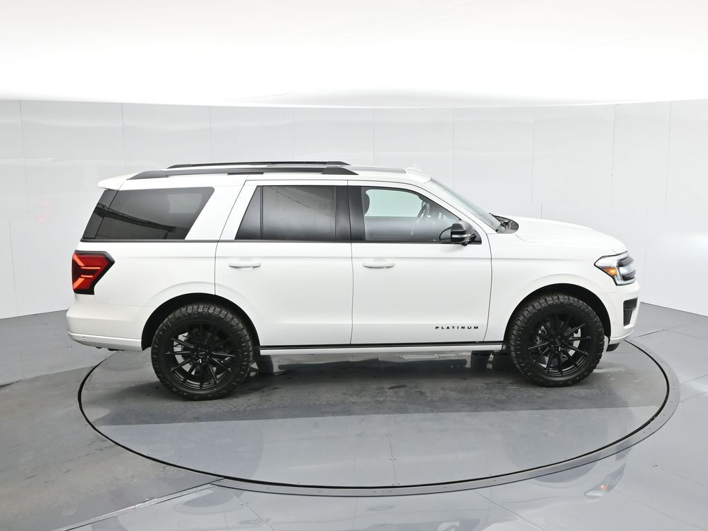 2024 Ford Expedition Platinum Image 16 of 55