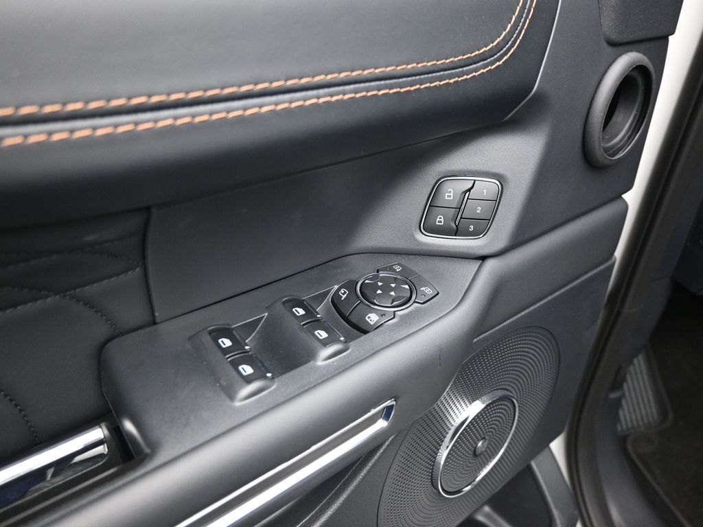 2024 Ford Expedition Platinum Image 47 of 55