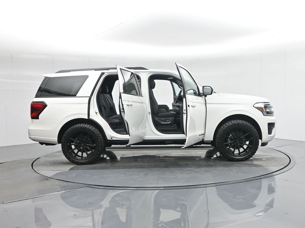 2024 Ford Expedition Platinum Image 19 of 55