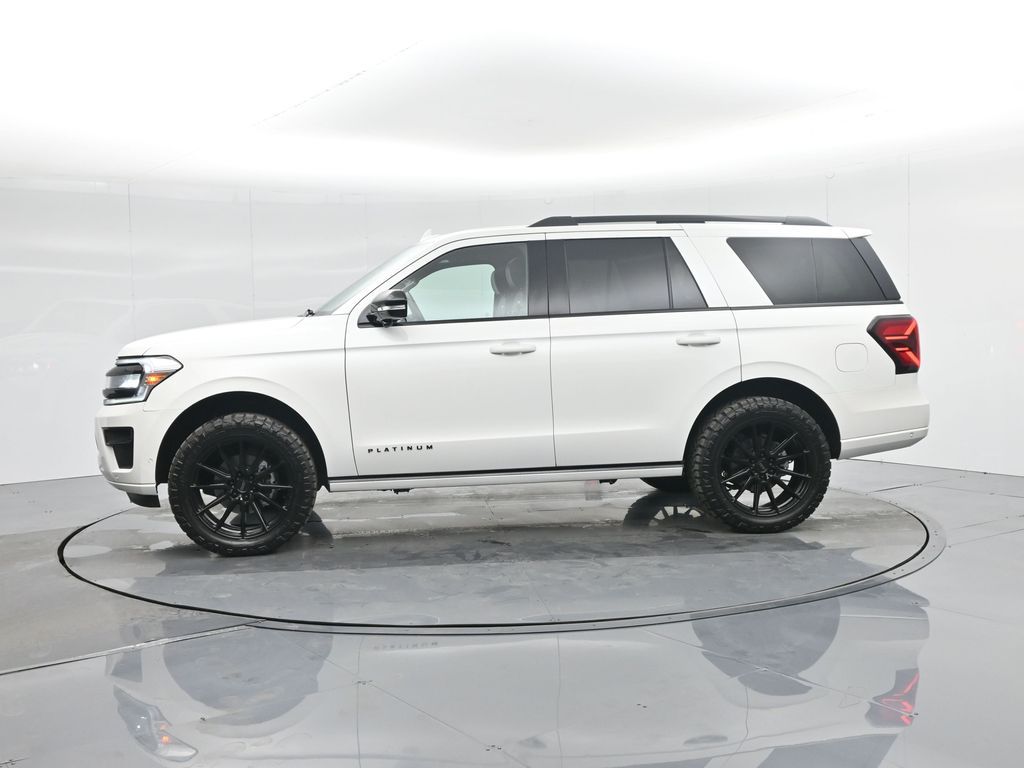 2024 Ford Expedition Platinum Image 32 of 55