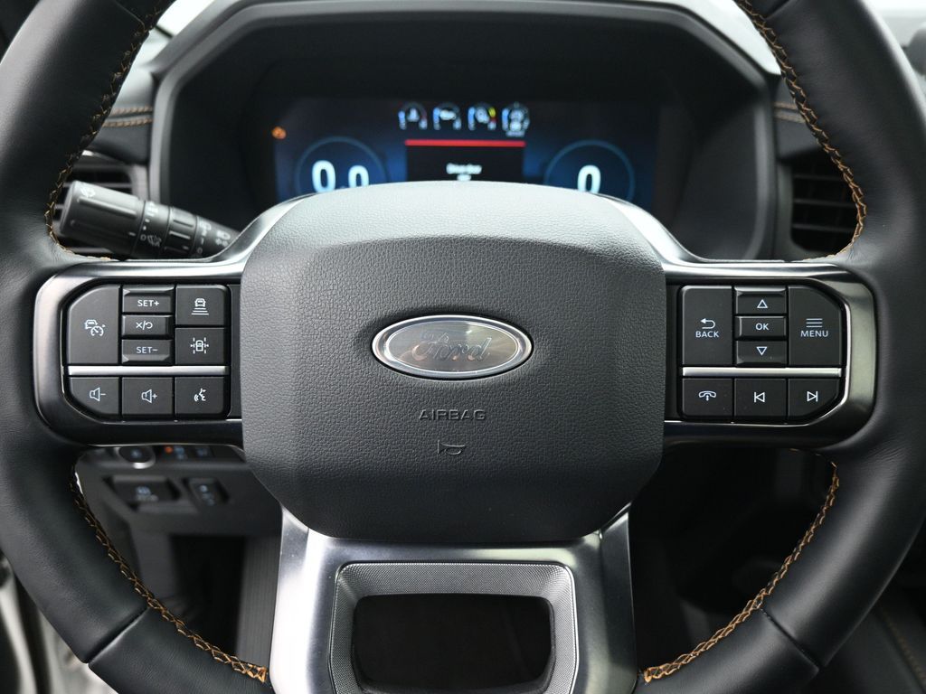 2024 Ford Expedition Platinum Image 44 of 55