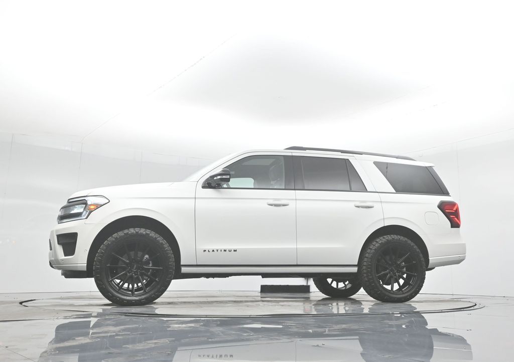 2024 Ford Expedition Platinum Image 35 of 55