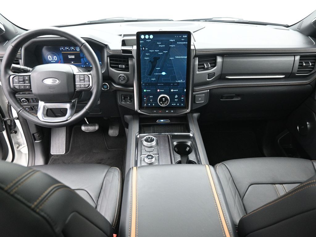 2024 Ford Expedition Platinum Image 42 of 55