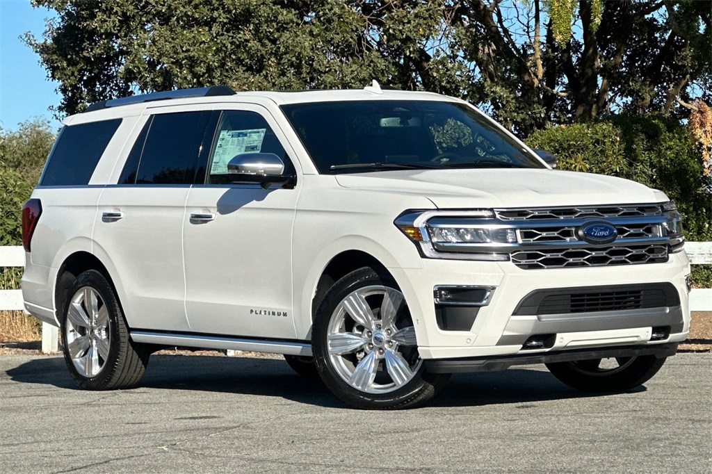 Vehicle image 3 of 30