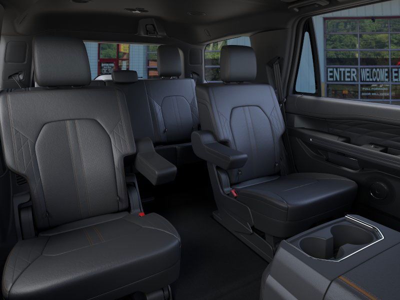 Vehicle image 11 of 23