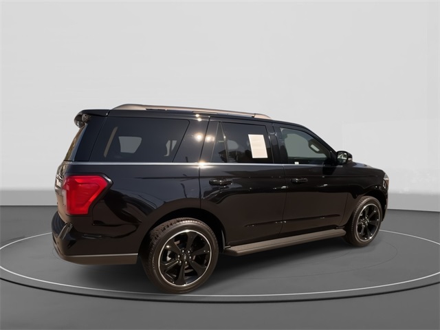 Vehicle image 8 of 35