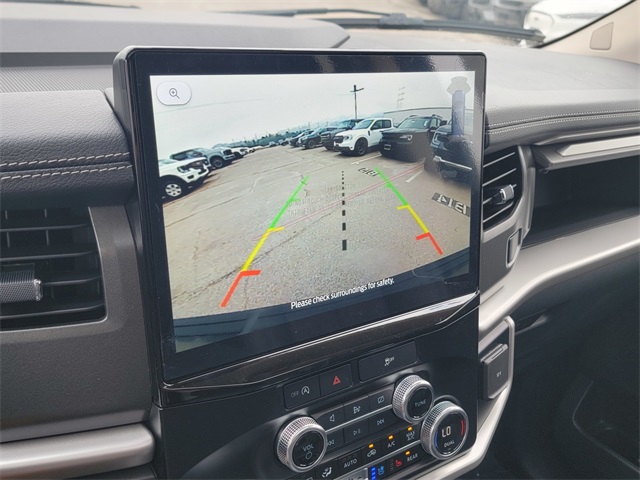 Vehicle image 19 of 29
