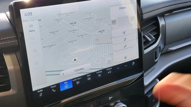 2024 Ford Expedition XLT Image 19 of 36