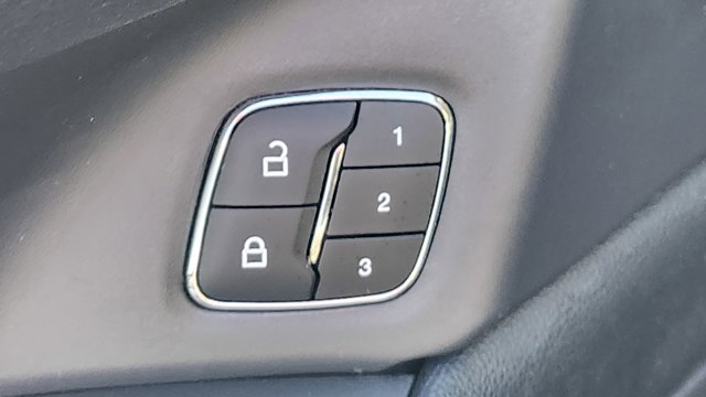 2024 Ford Expedition XLT Image 30 of 36