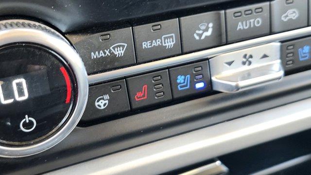 2024 Ford Expedition XLT Image 23 of 36