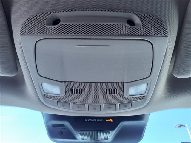 Vehicle image 15 of 15