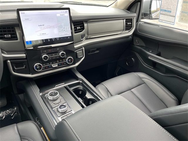 Vehicle image 16 of 35