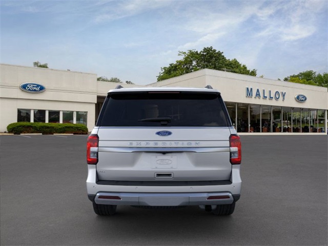 Vehicle image 5 of 23