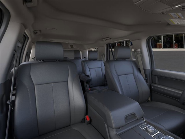 Vehicle image 10 of 23