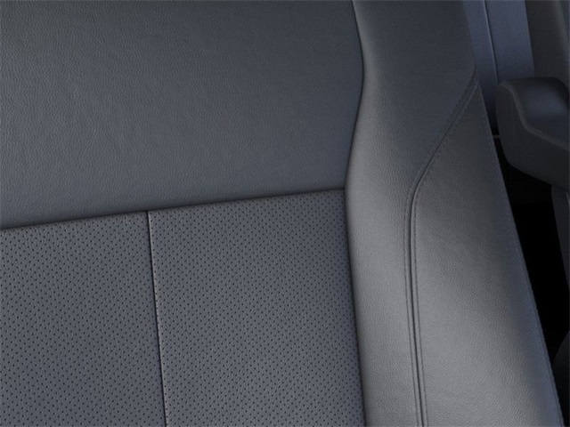 Vehicle image 16 of 23