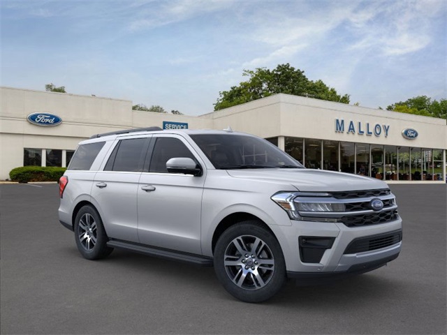 Vehicle image 6 of 23
