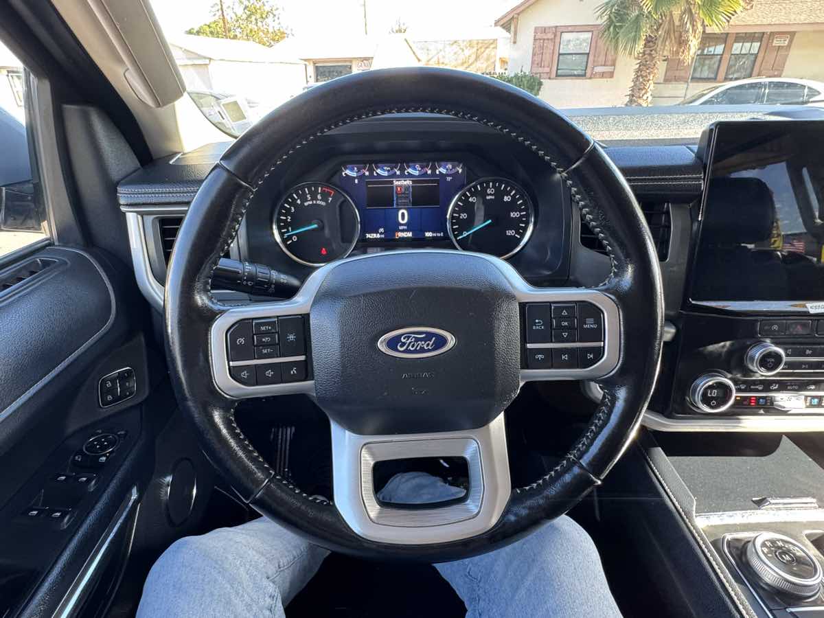 2024 Ford Expedition XLT Image 19 of 20